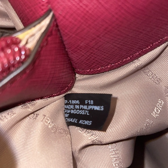 Authentic Michael Kors Satchel - Picture 3 of 5